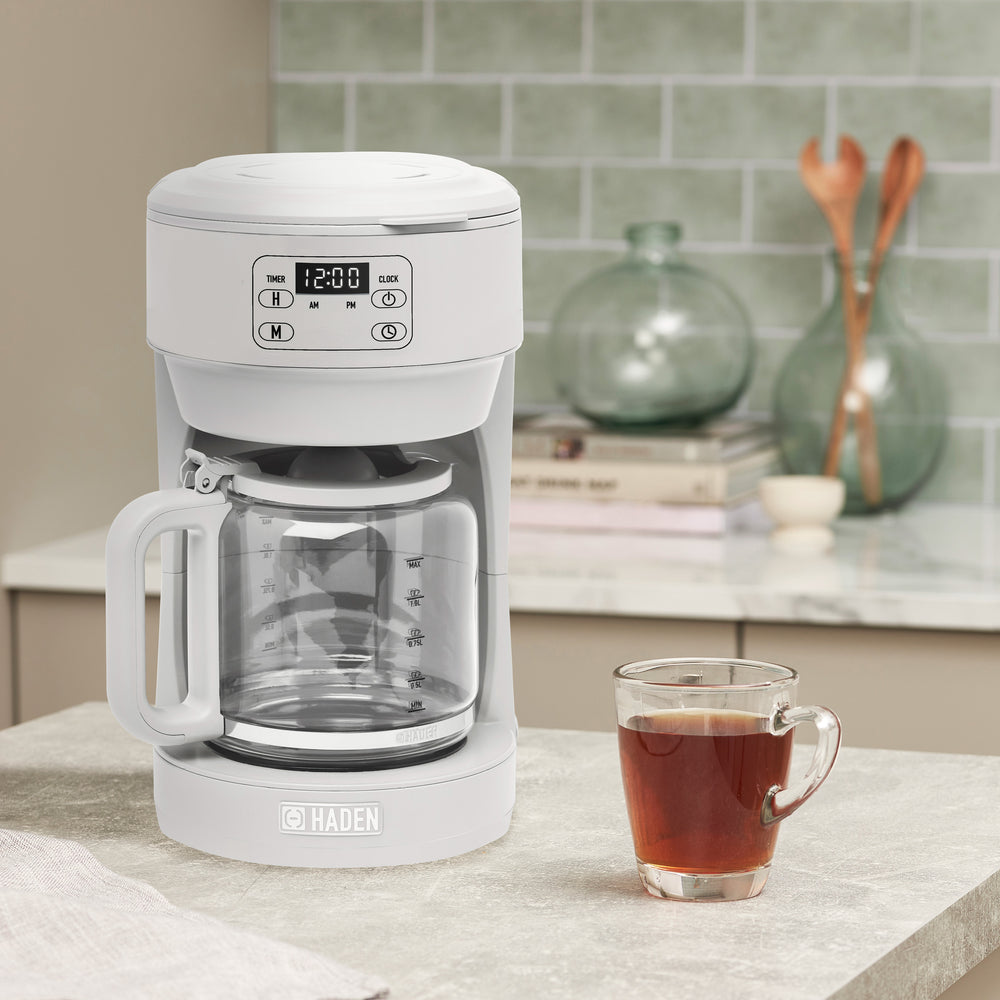 Chelsea Coffee Maker, Ivory & Chrome - 75167