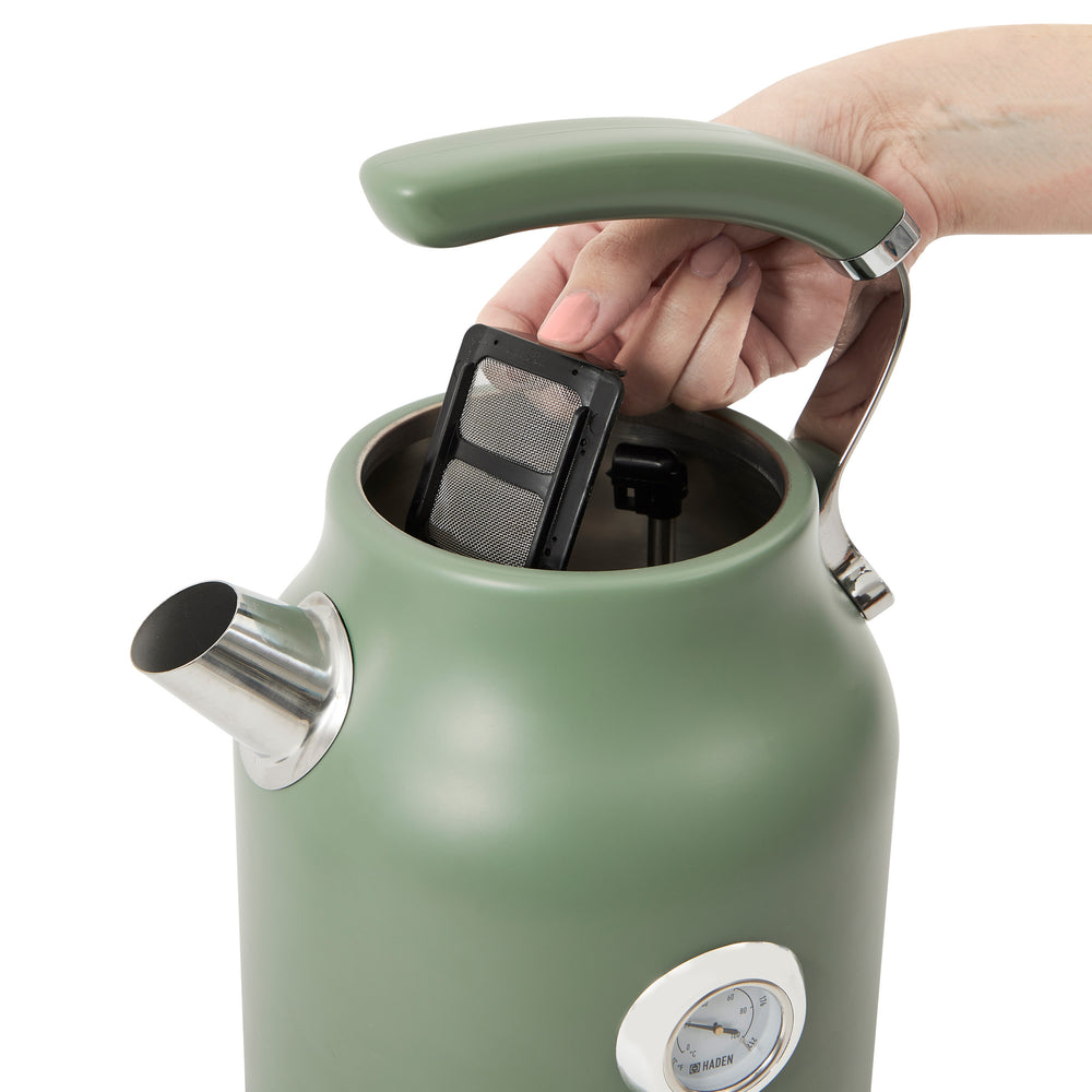 Dorset Electric Kettle, Cedar Green & Chrome - 75171