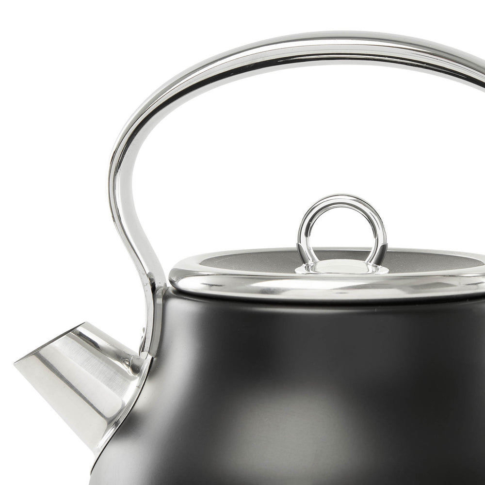  Haden 75041 Heritage 1.7 Liter (7 Cup) Stainless Steel Electric  Kettle with Auto Shut-Off and Boil Dry Protection, Black/Copper: Home &  Kitchen